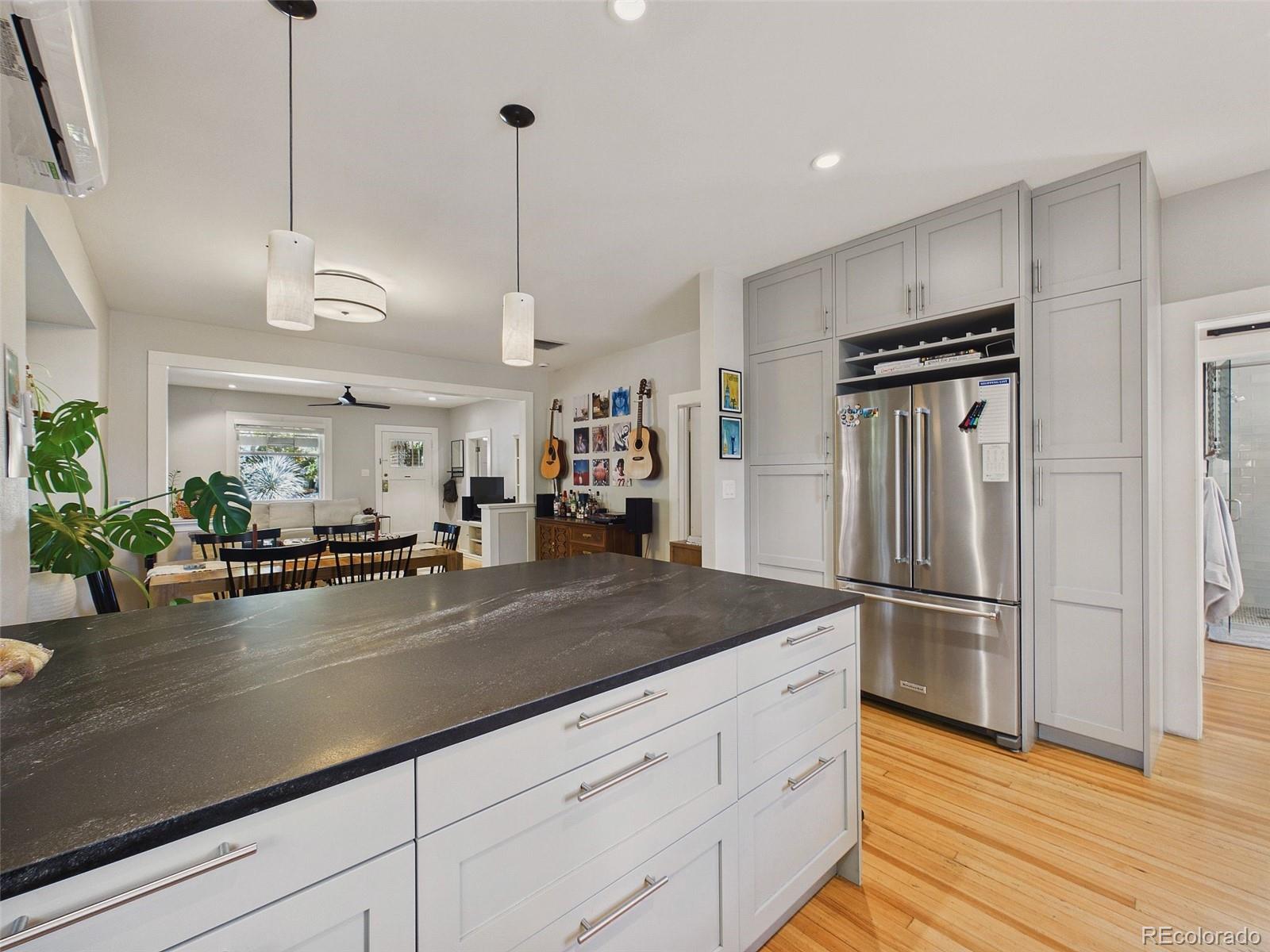 MLS Image #15 for 2229  newton street,denver, Colorado
