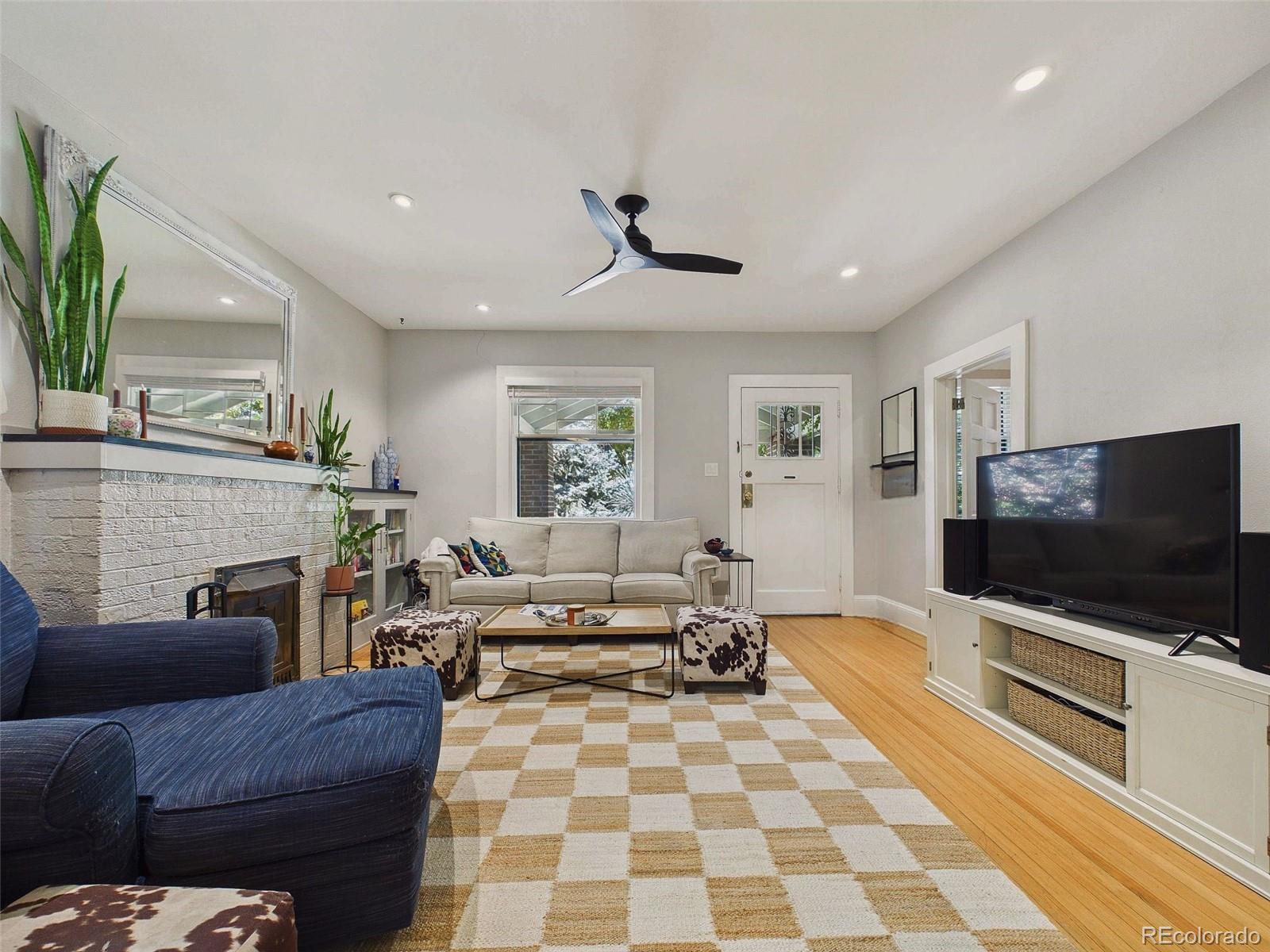 MLS Image #6 for 2229  newton street,denver, Colorado