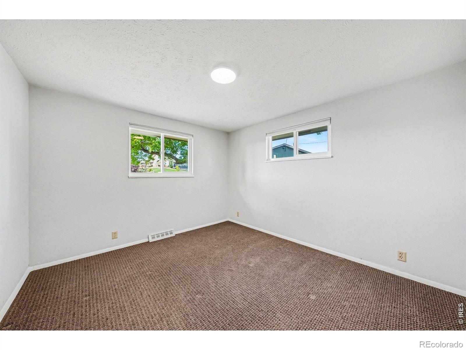MLS Image #10 for 851  42nd street,loveland, Colorado