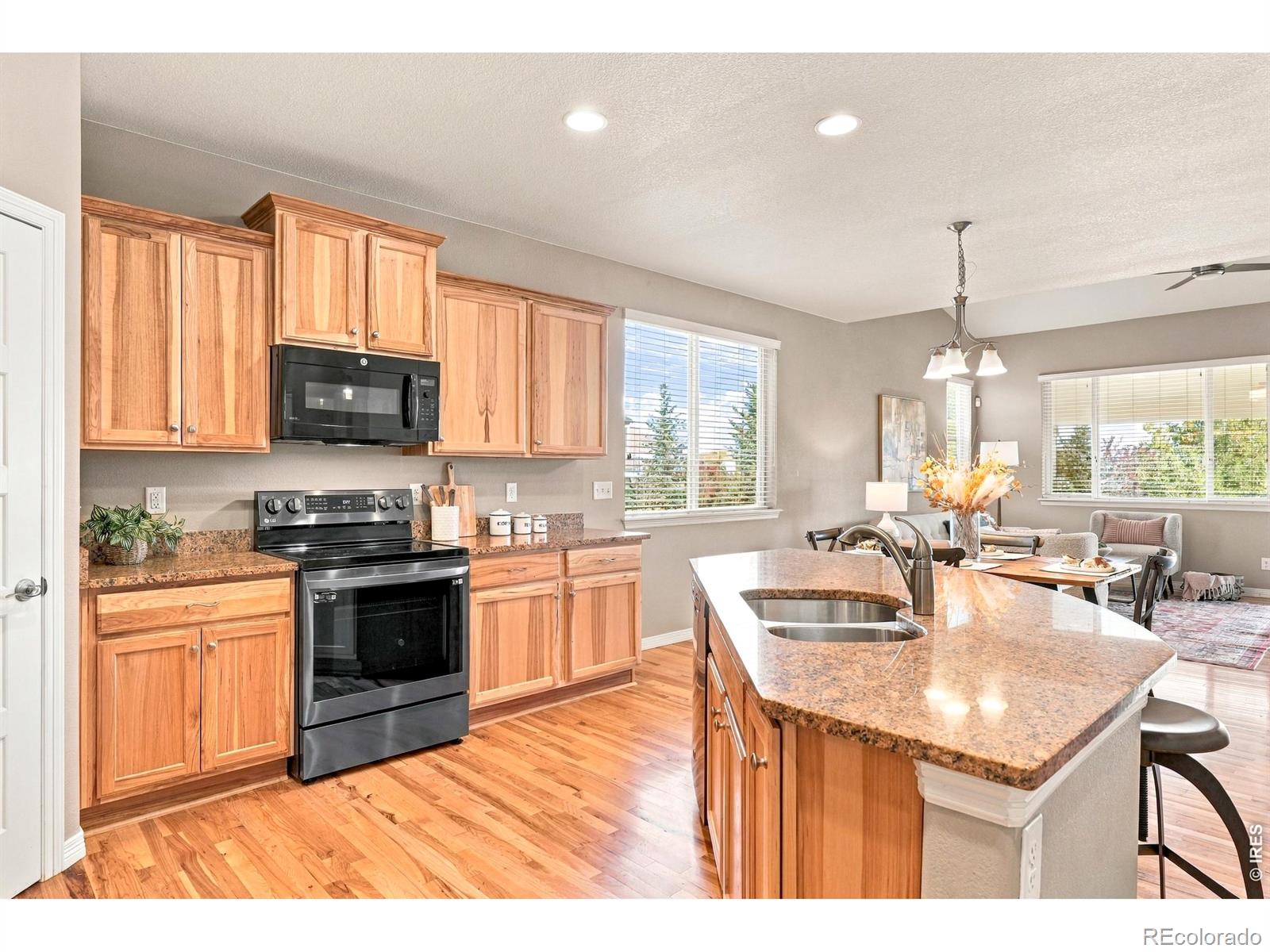MLS Image #14 for 951  stanley court,erie, Colorado
