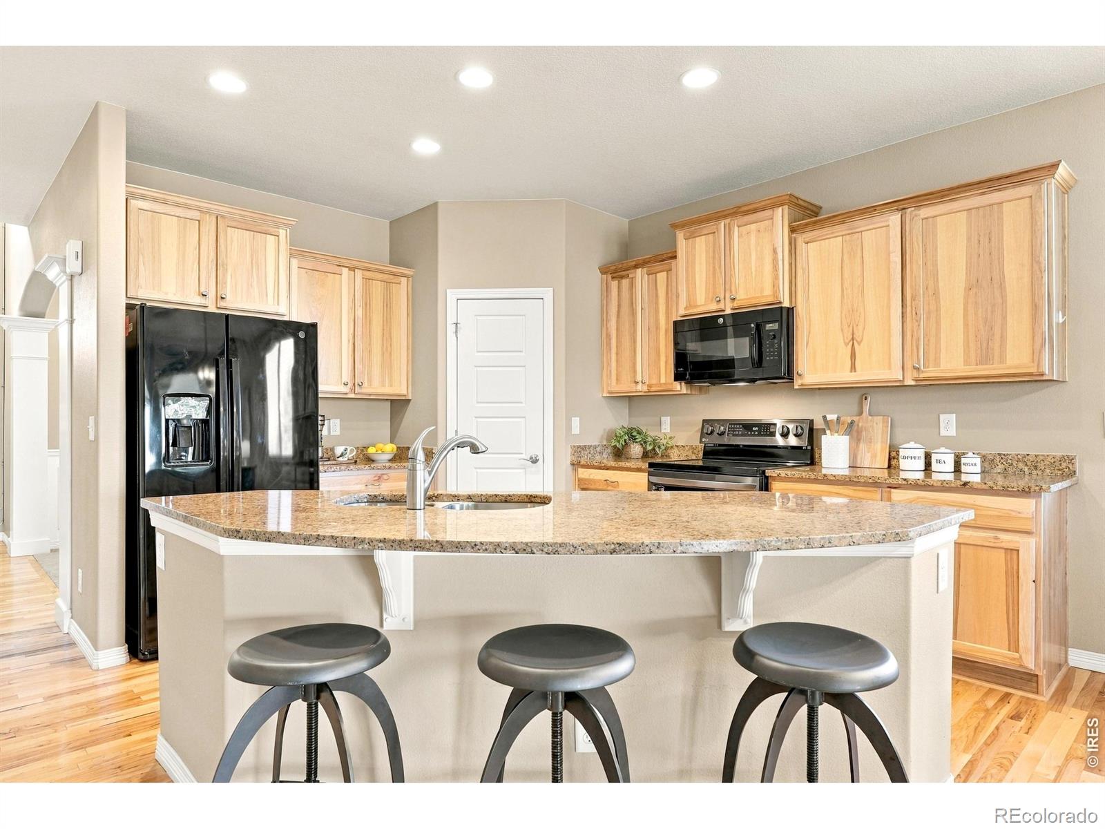 MLS Image #15 for 951  stanley court,erie, Colorado