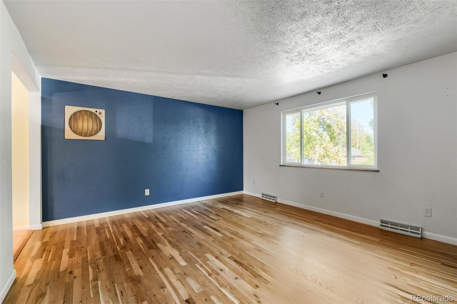 MLS Image #4 for 8427  sheridan court,arvada, Colorado
