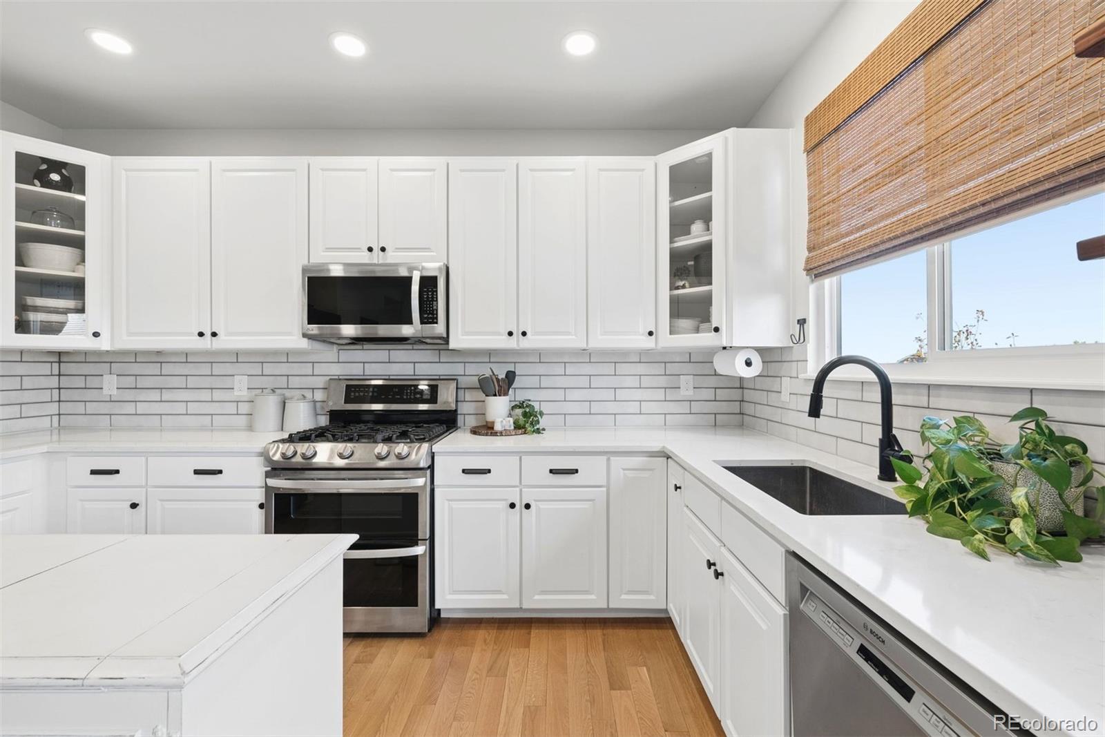 MLS Image #10 for 10535  laurelglen circle,highlands ranch, Colorado