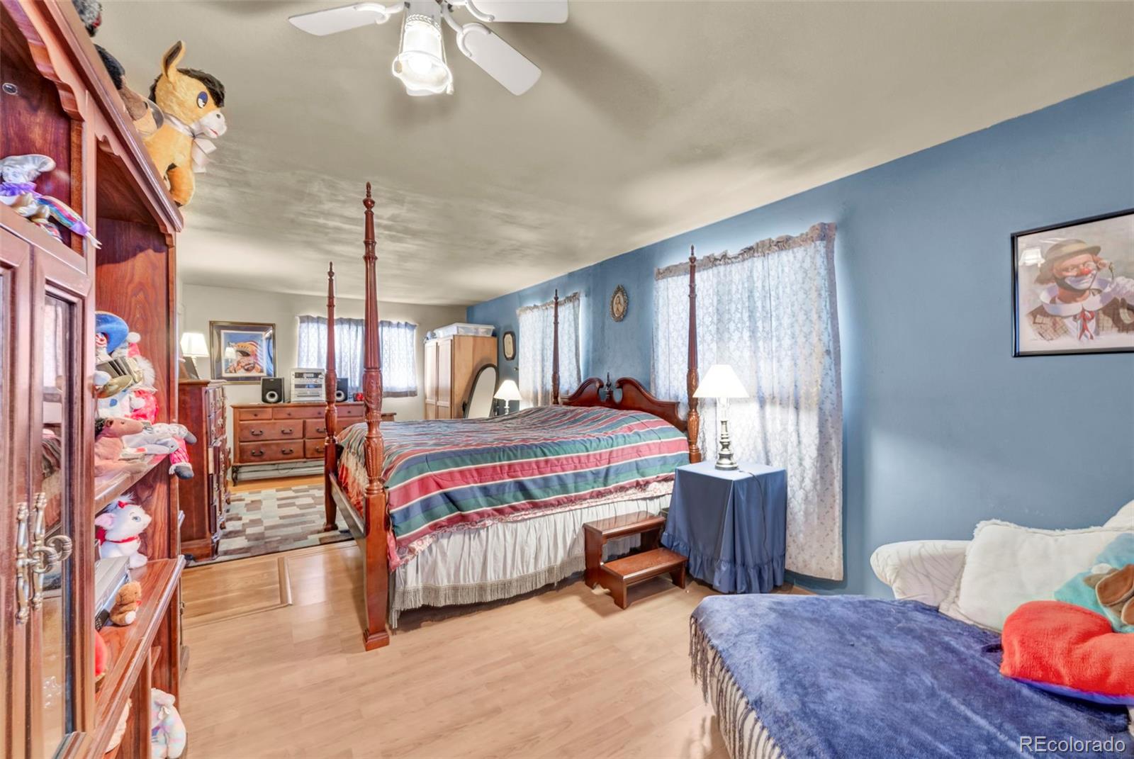 MLS Image #19 for 3045 s teller street,denver, Colorado