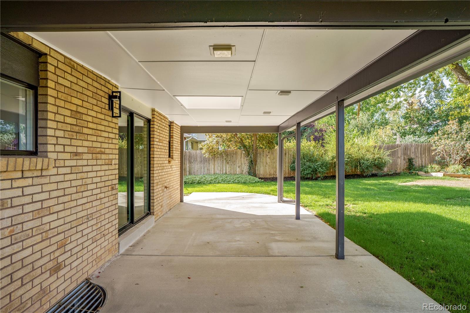 MLS Image #28 for 3645 s poplar street,denver, Colorado