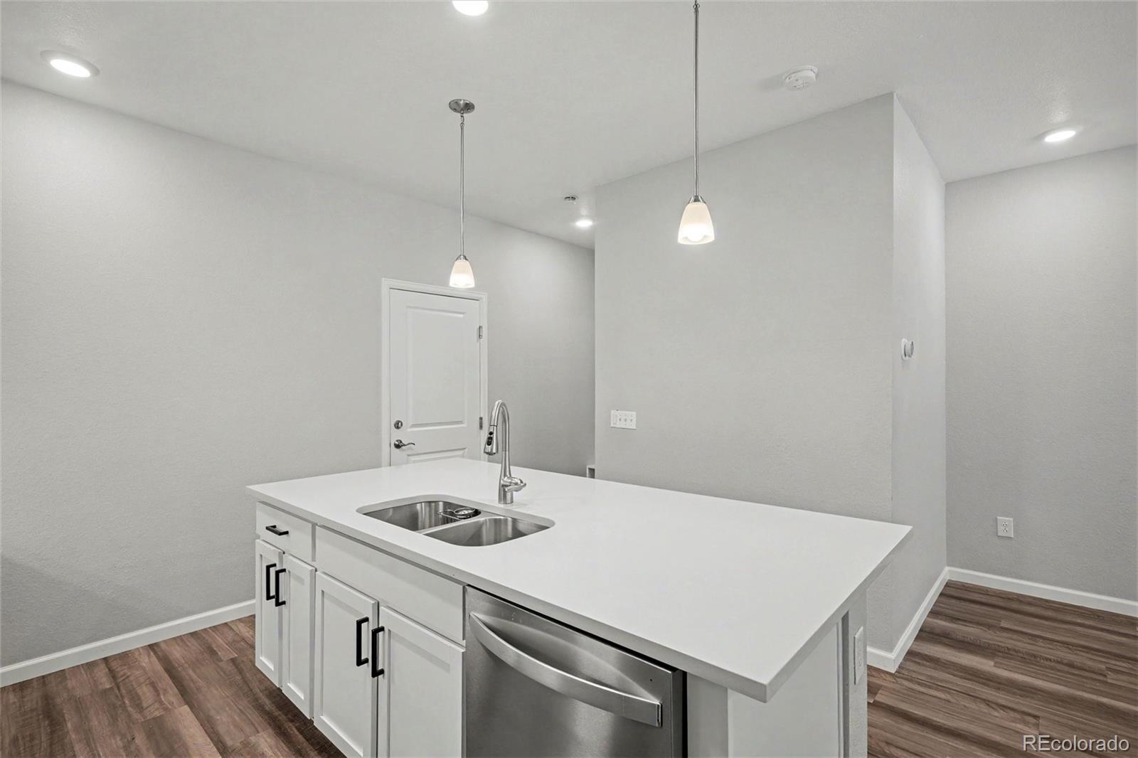 MLS Image #6 for 8403  rizza street,littleton, Colorado
