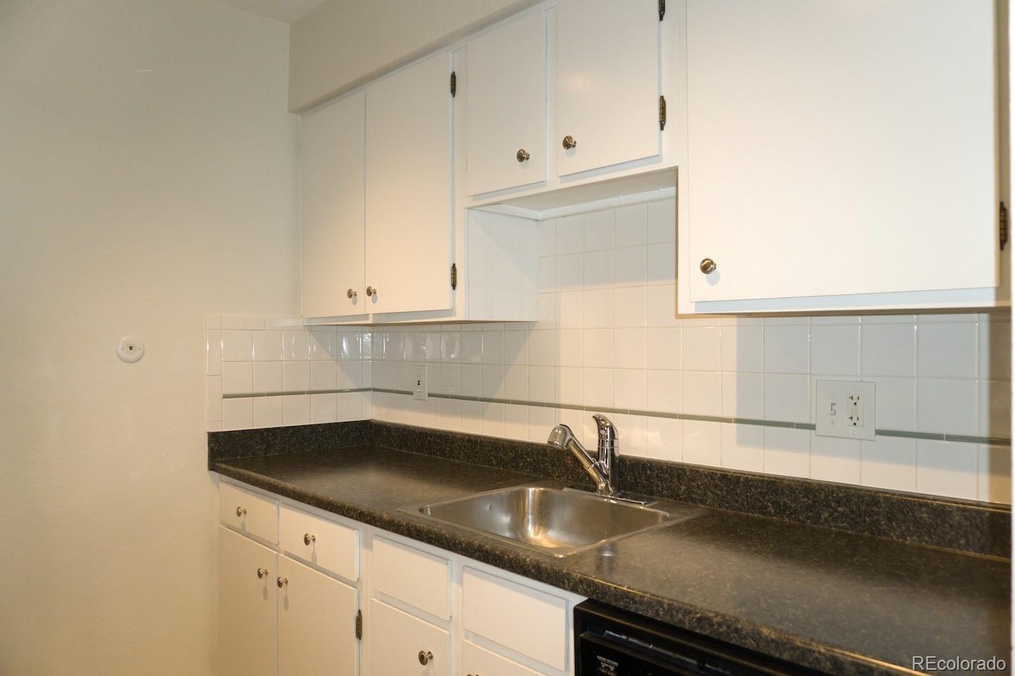 MLS Image #7 for 5995 w hampden avenue,denver, Colorado