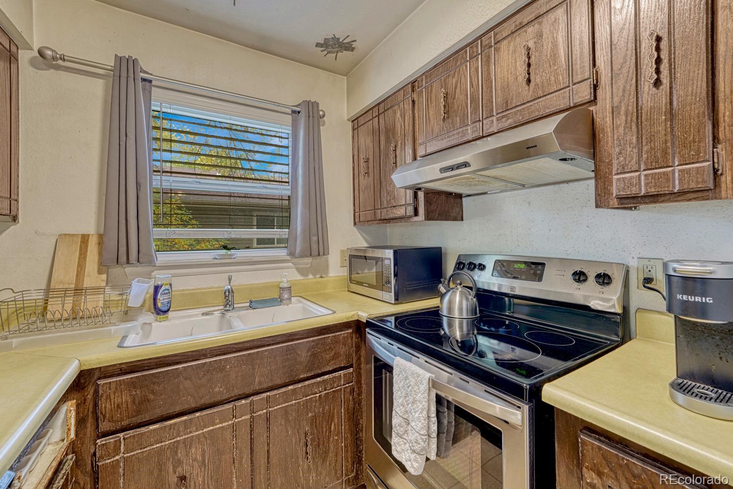 MLS Image #12 for 3355 s flower street,lakewood, Colorado
