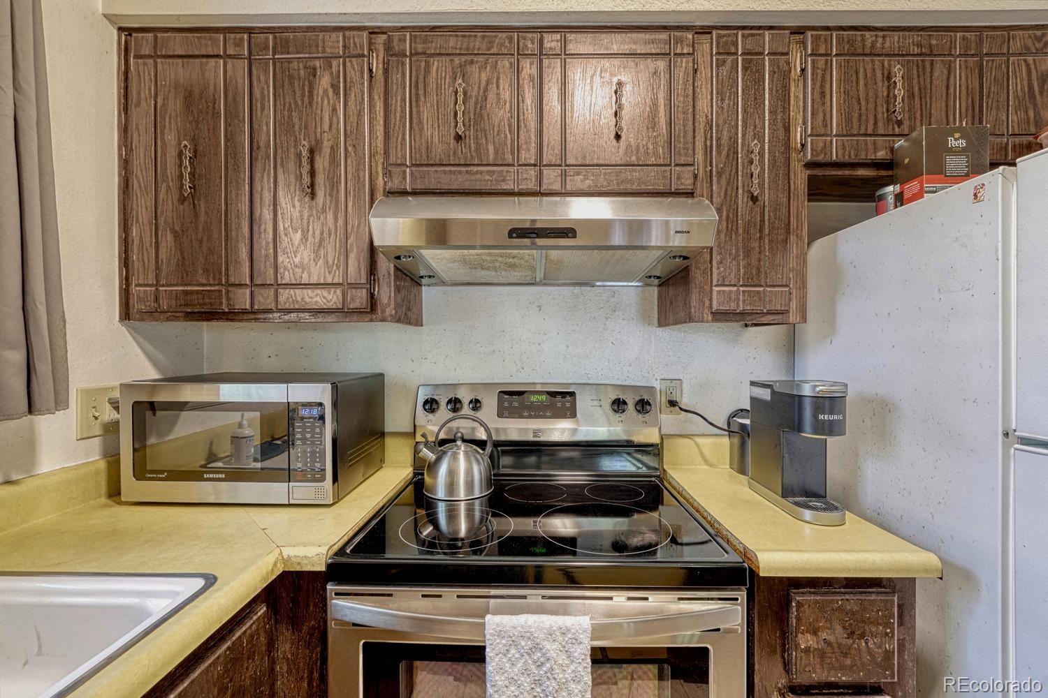 MLS Image #14 for 3355 s flower street,lakewood, Colorado