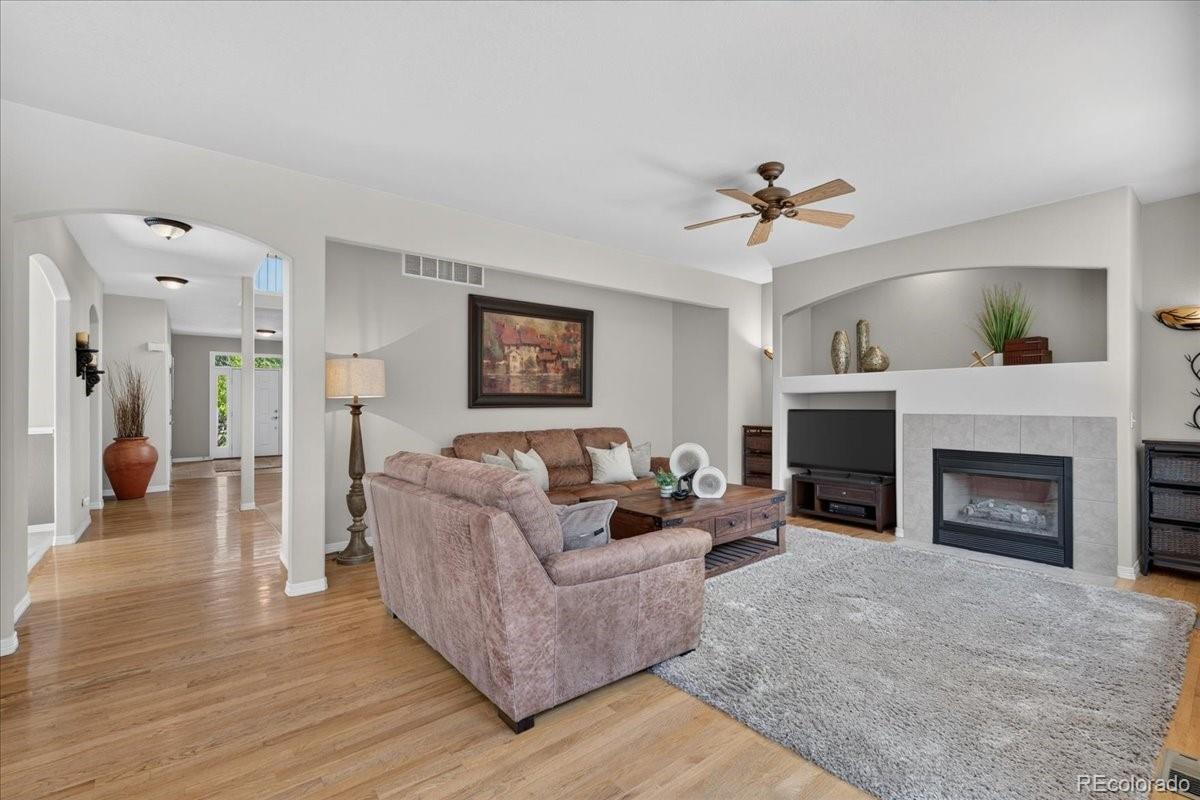 MLS Image #14 for 10922  independence drive,parker, Colorado