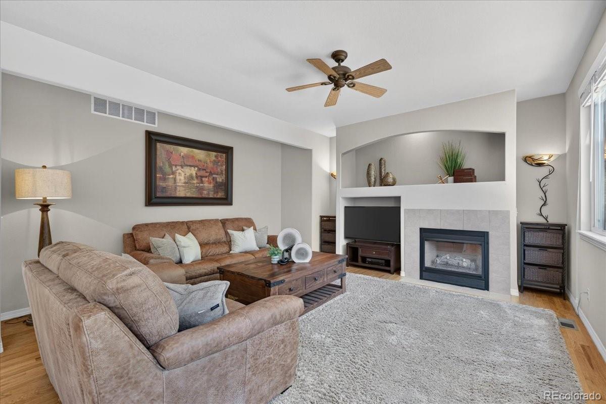 MLS Image #15 for 10922  independence drive,parker, Colorado
