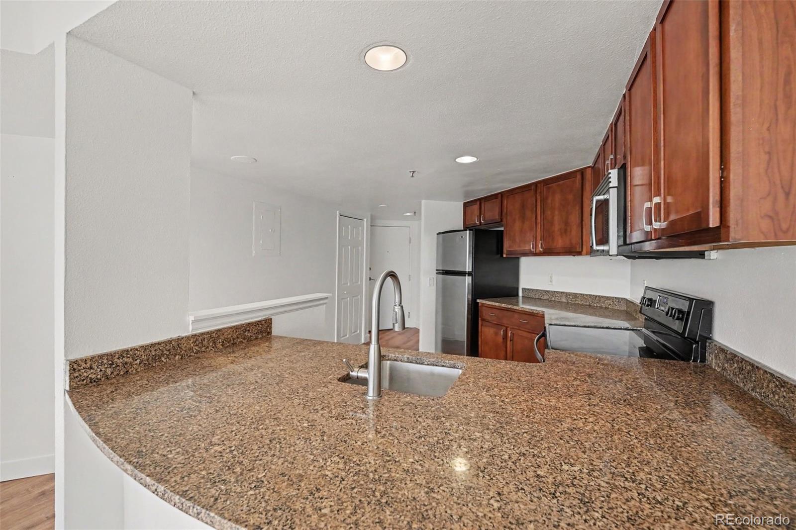 MLS Image #12 for 100  park avenue 1007,denver, Colorado