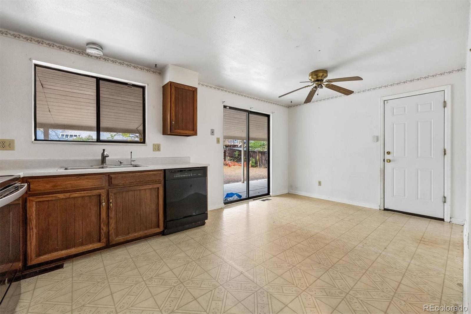 MLS Image #7 for 348  jupiter drive,littleton, Colorado