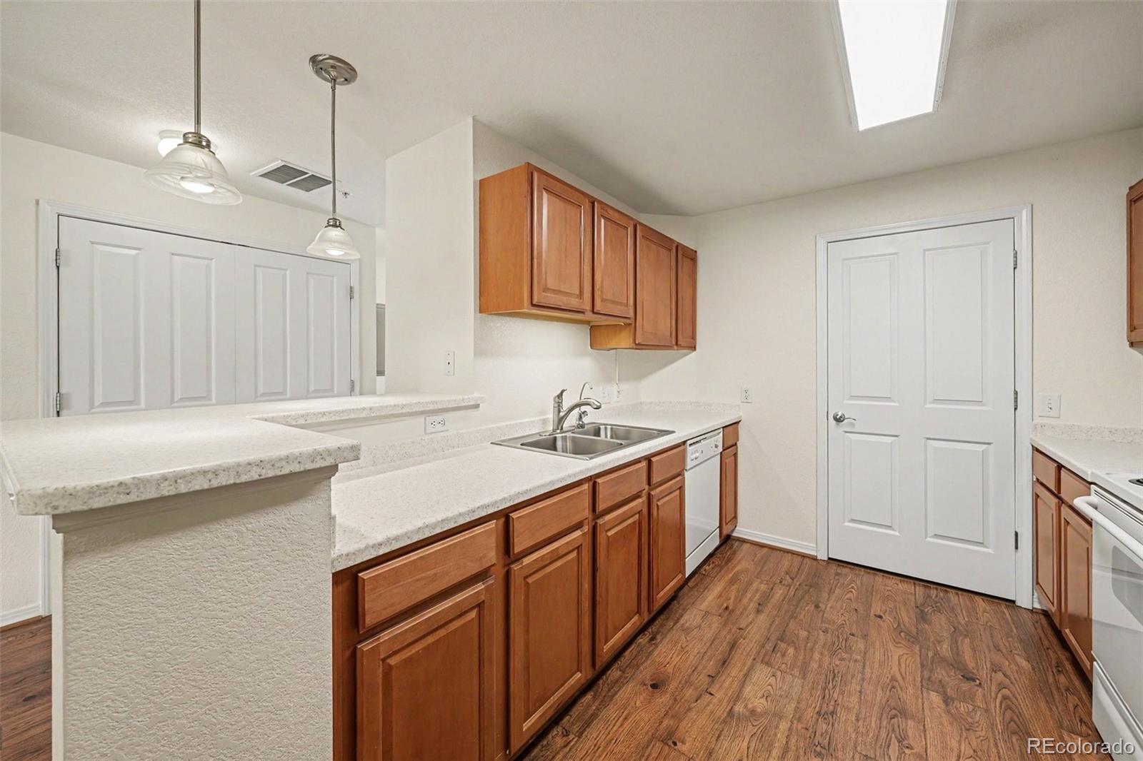 MLS Image #11 for 804  summer hawk drive,longmont, Colorado