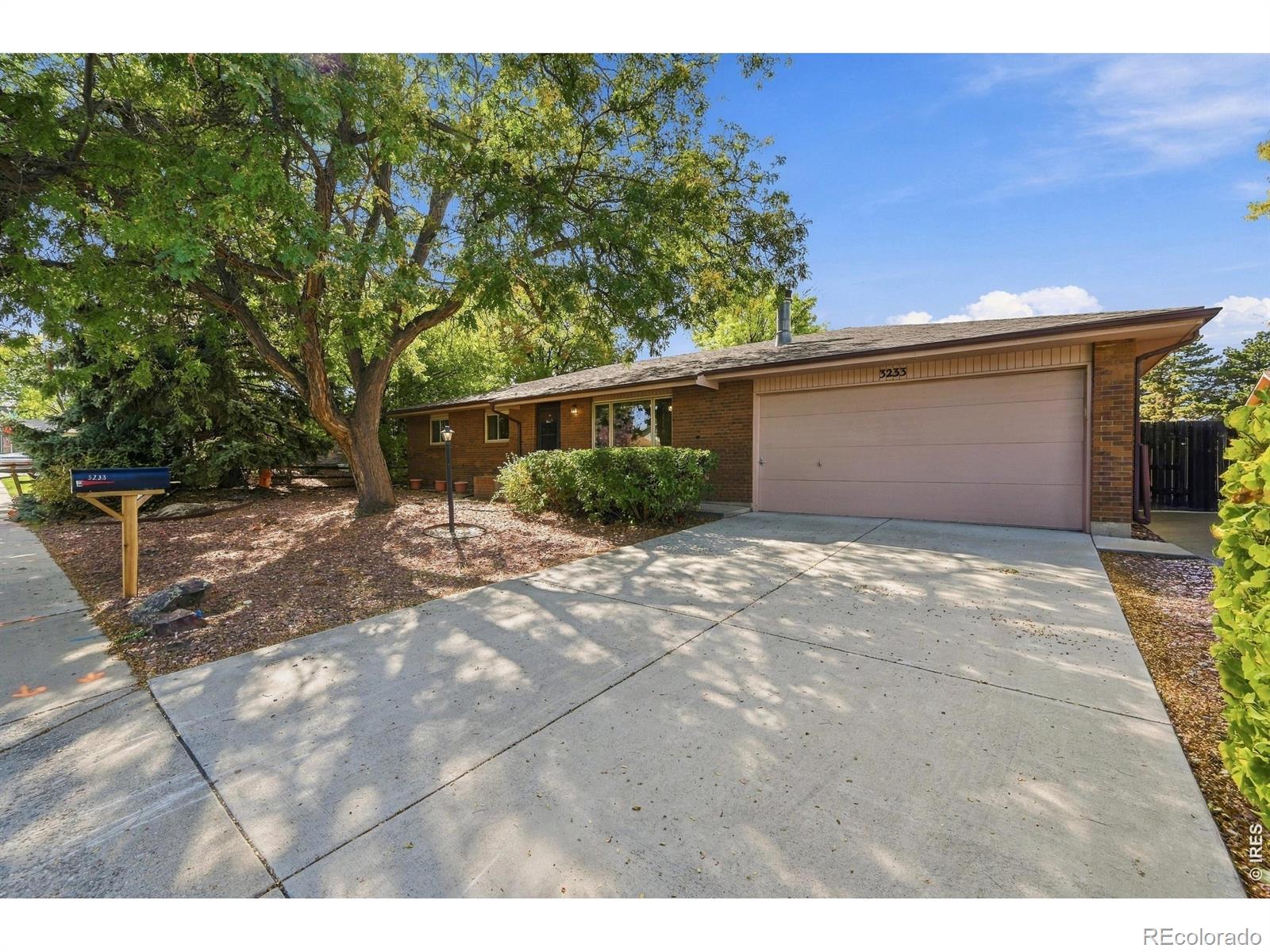 MLS Image #3 for 3233  hawthorn drive,loveland, Colorado