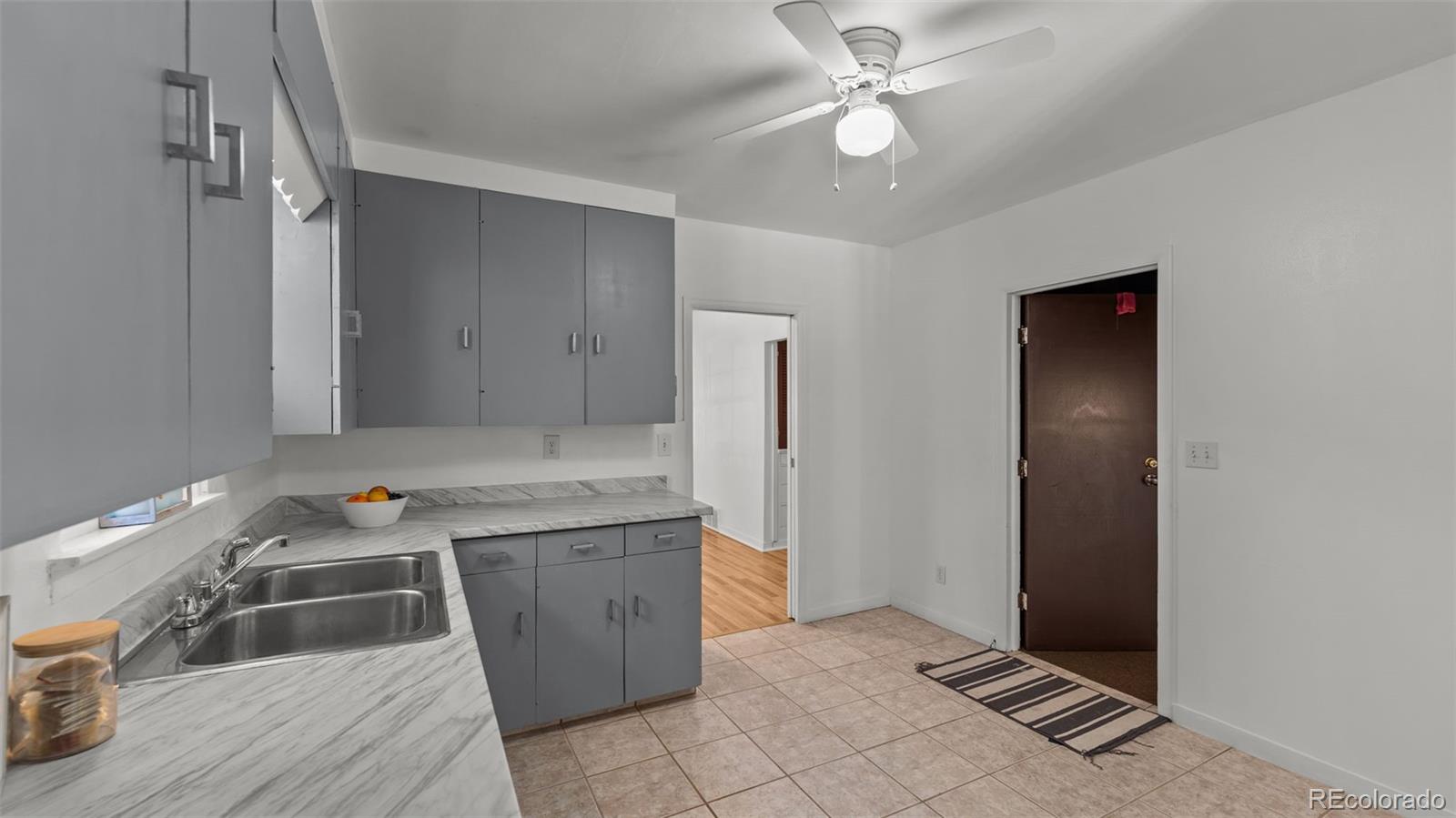 MLS Image #11 for 932 e moreno avenue,colorado springs, Colorado