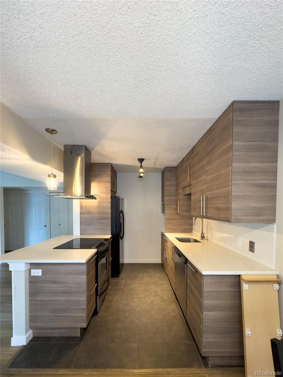 MLS Image #4 for 3141 s tamarac drive 304f,denver, Colorado