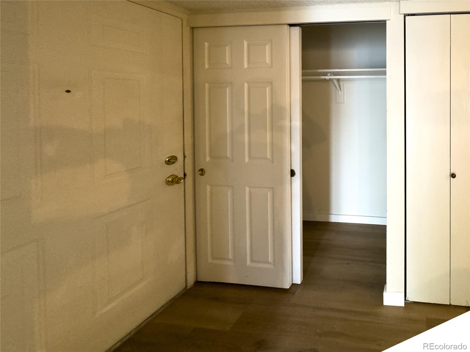 MLS Image #7 for 3141 s tamarac drive 304f,denver, Colorado