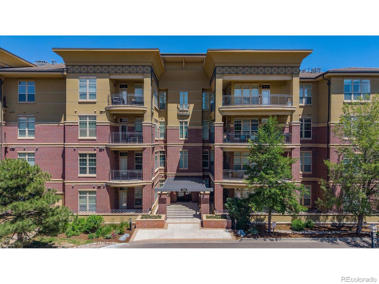 MLS Image #1 for 7820  inverness boulevard,englewood, Colorado