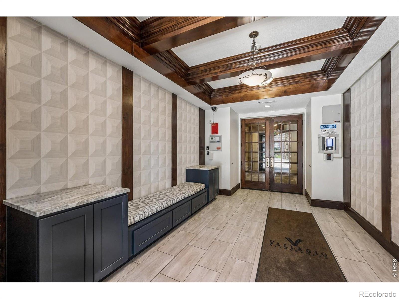 MLS Image #3 for 7820  inverness boulevard,englewood, Colorado
