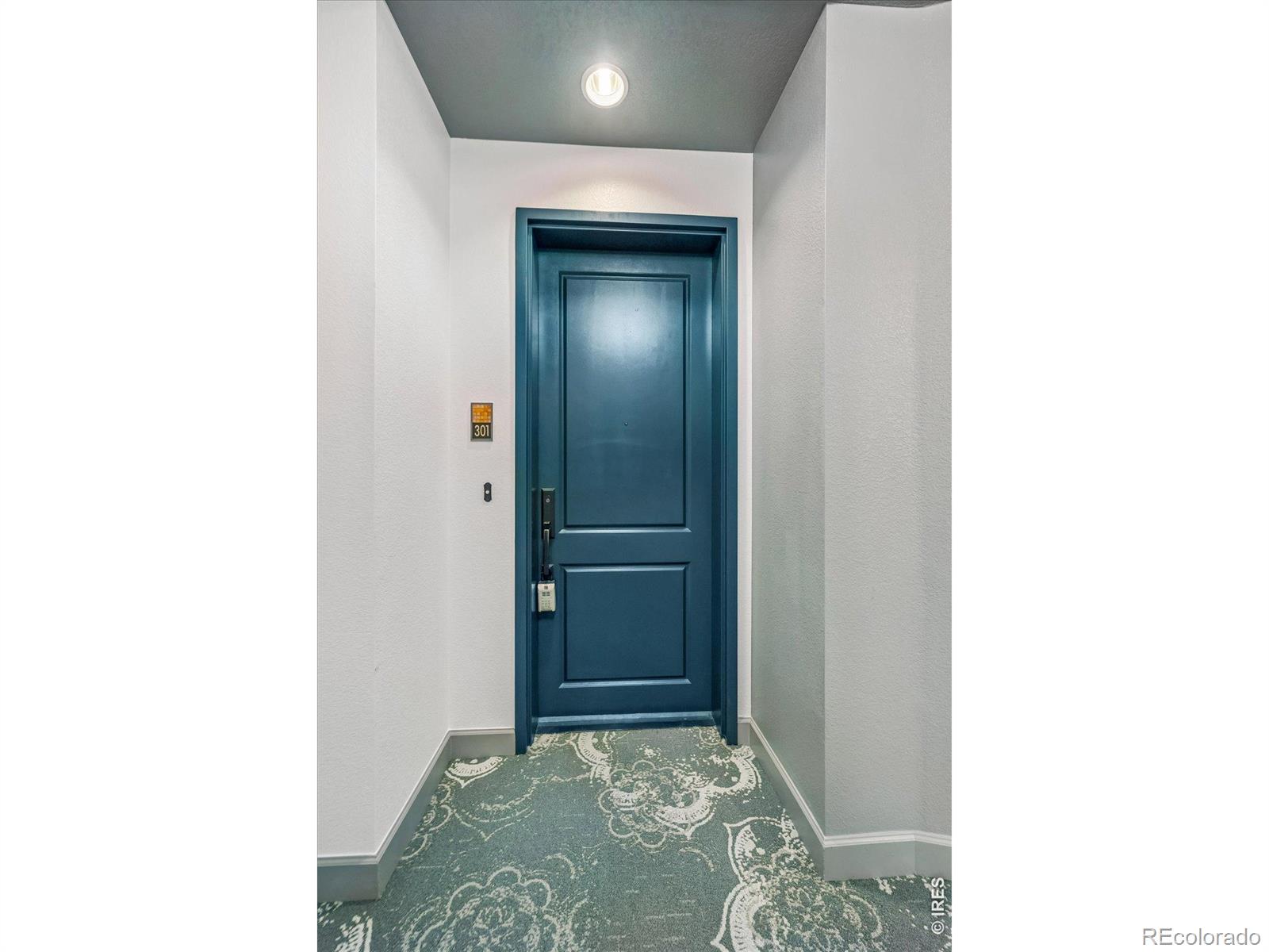 MLS Image #38 for 7820  inverness boulevard,englewood, Colorado