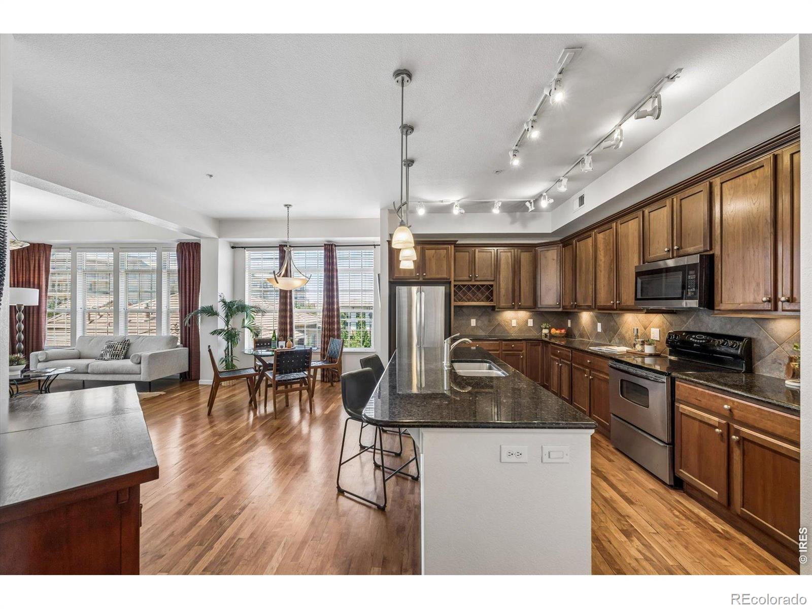 MLS Image #6 for 7820  inverness boulevard,englewood, Colorado