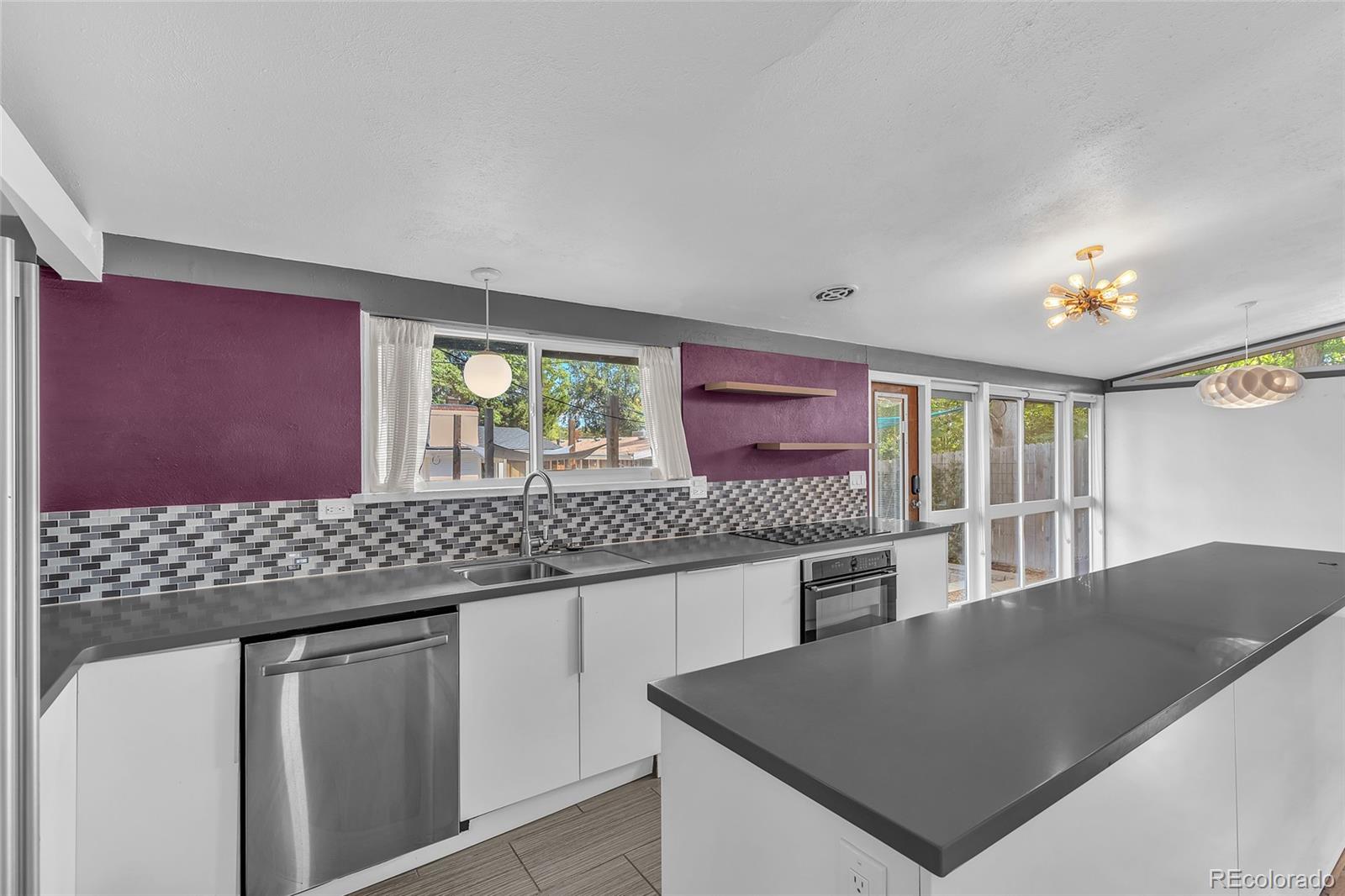 MLS Image #11 for 2330 s newton street,denver, Colorado