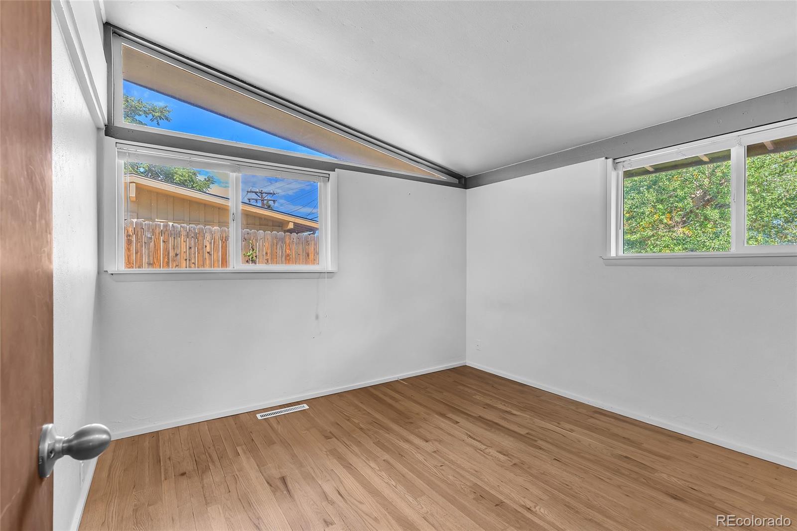 MLS Image #16 for 2330 s newton street,denver, Colorado