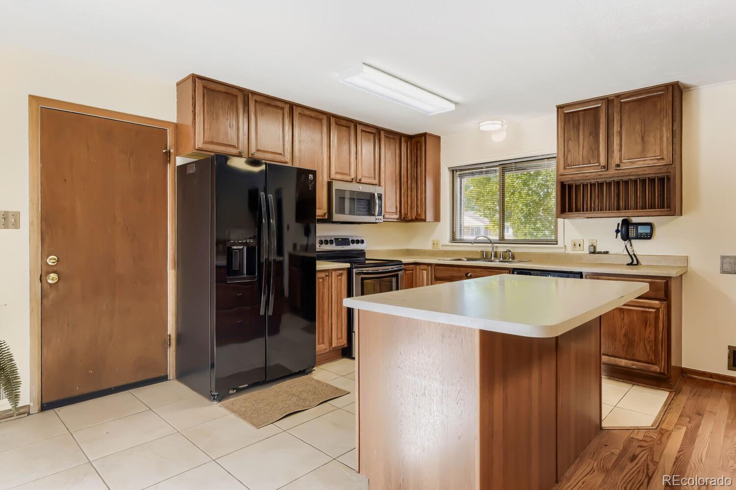 MLS Image #6 for 6660 s high street,centennial, Colorado