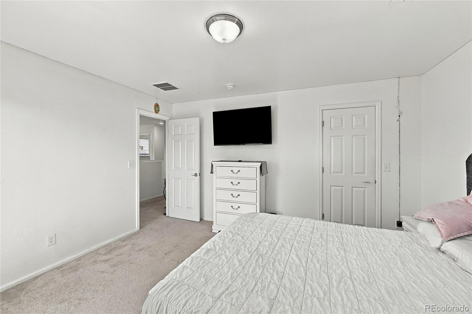 MLS Image #20 for 244  sagebrush court,lochbuie, Colorado