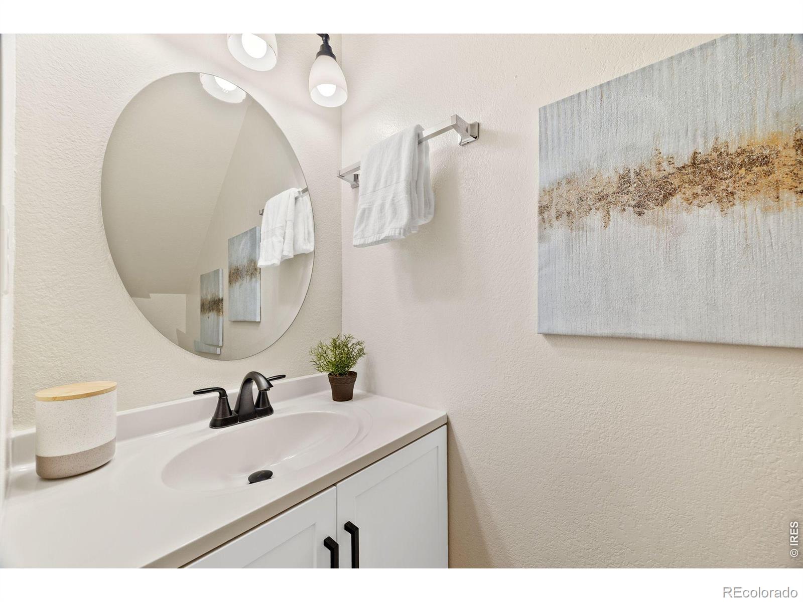 MLS Image #11 for 9433  lou drive,thornton, Colorado