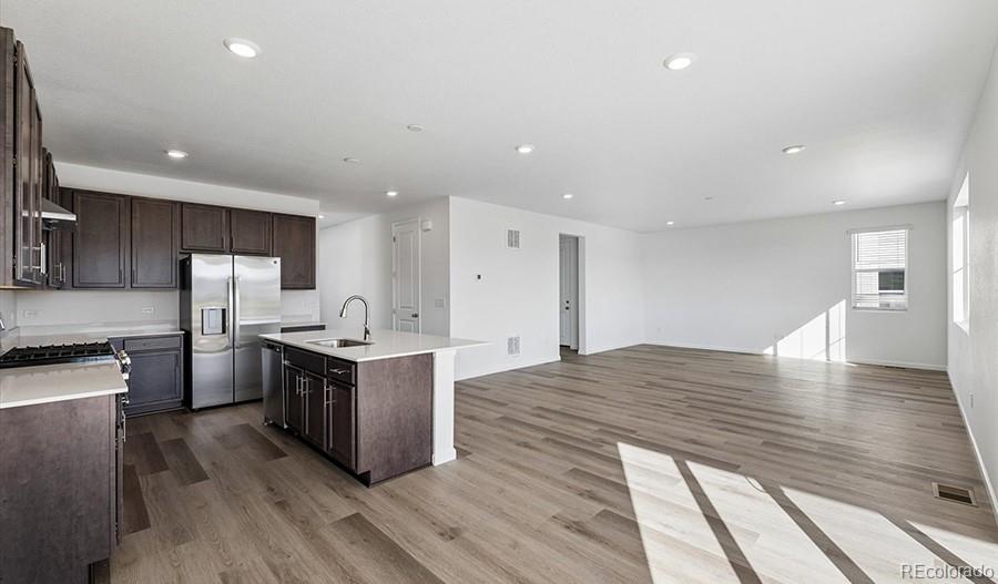 MLS Image #10 for 45908  wood thrush avenue,bennett, Colorado