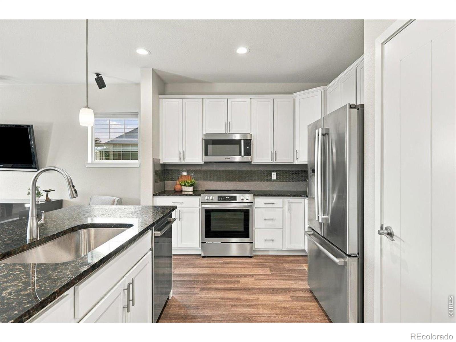 MLS Image #19 for 4460  long pine lake drive,loveland, Colorado