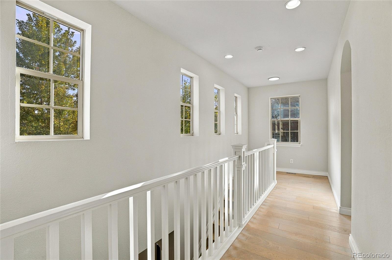 MLS Image #11 for 8753 e 29th place,denver, Colorado