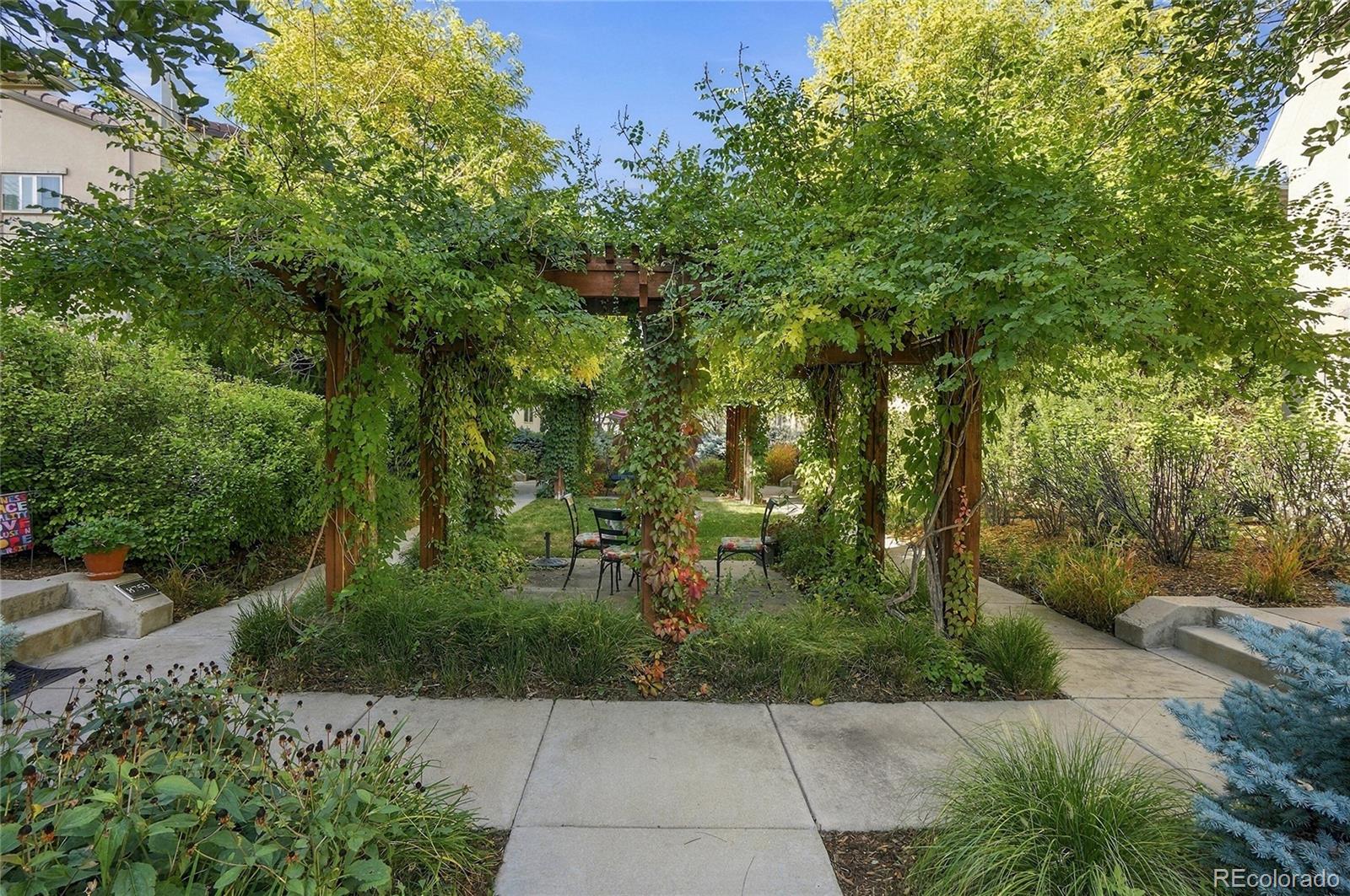 MLS Image #27 for 8753 e 29th place,denver, Colorado