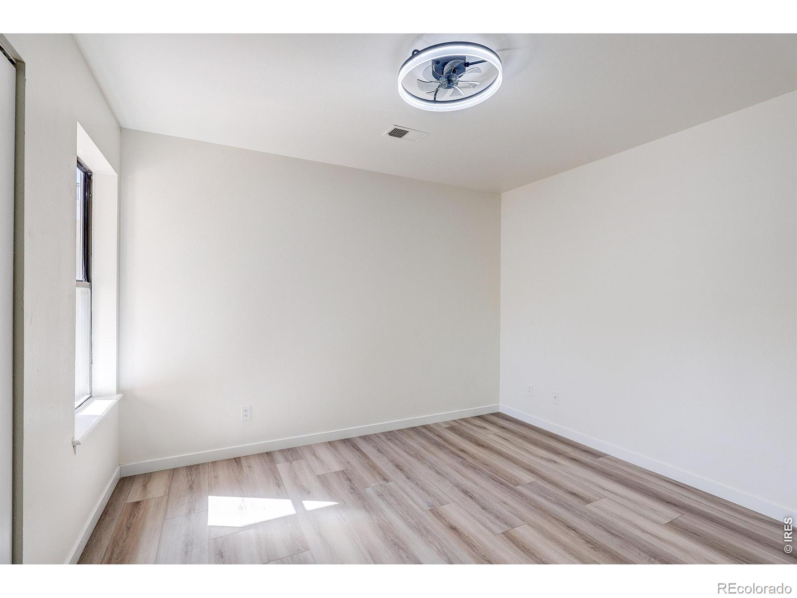 MLS Image #10 for 225 e 8th avenue,longmont, Colorado