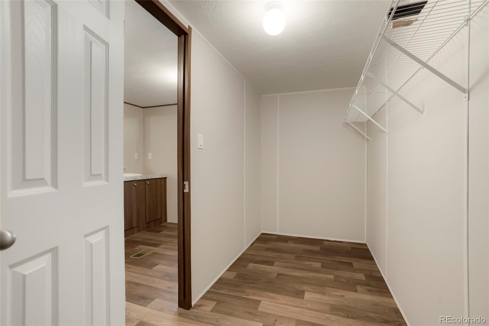 MLS Image #10 for 1104  macdavidson circle,dacono, Colorado