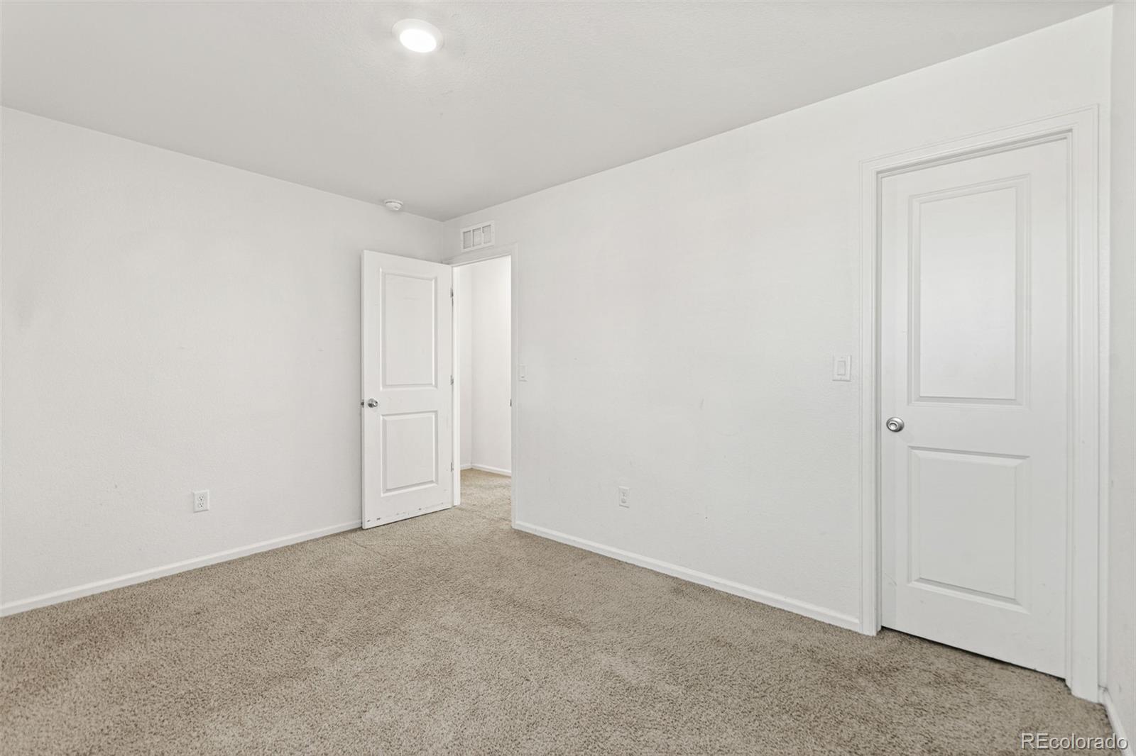 MLS Image #20 for 2055  wildwood street,lochbuie, Colorado