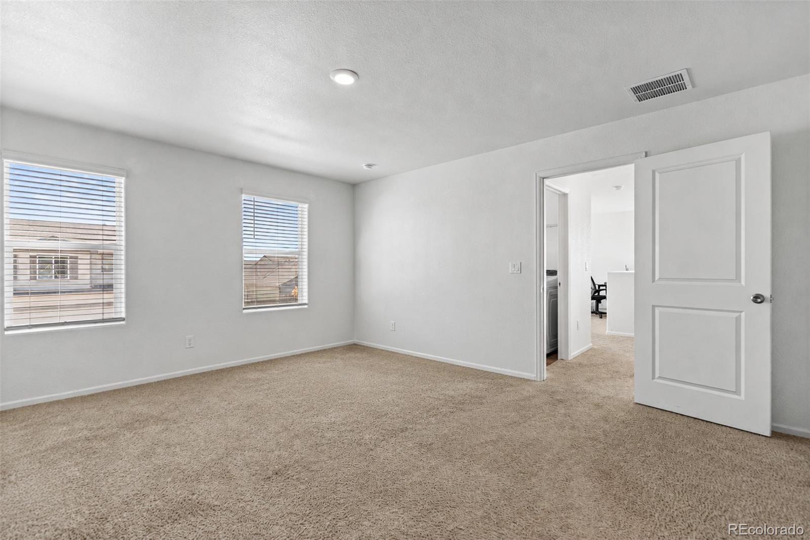MLS Image #26 for 2055  wildwood street,lochbuie, Colorado