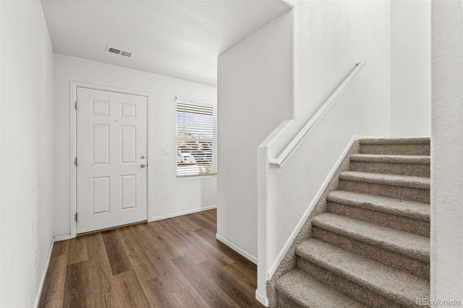 MLS Image #8 for 2055  wildwood street,lochbuie, Colorado