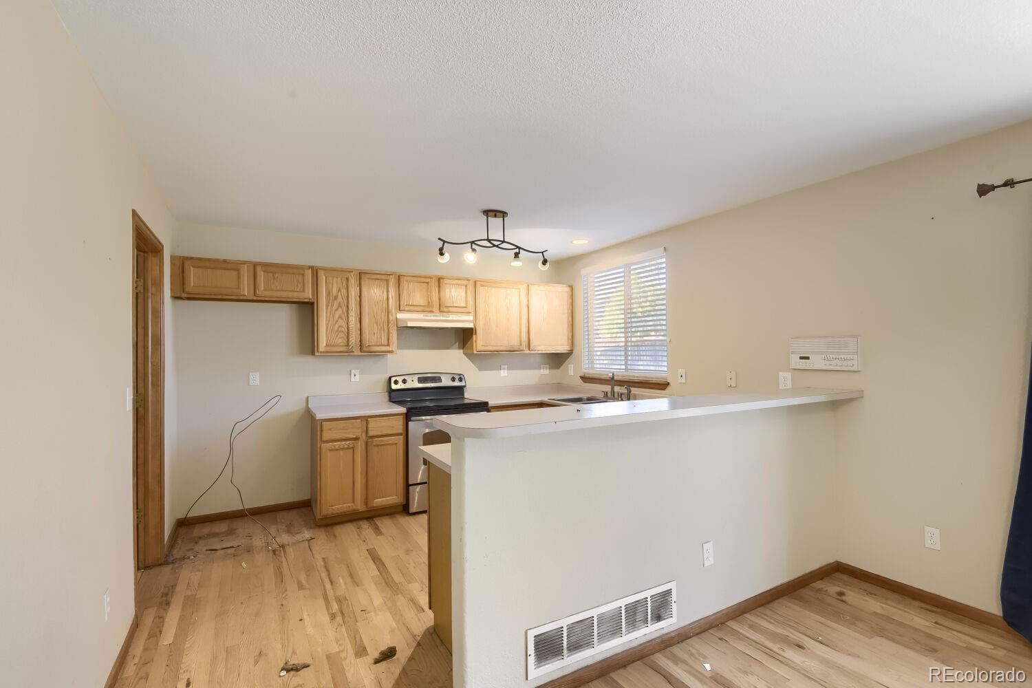 MLS Image #6 for 9765  saybrook street,littleton, Colorado