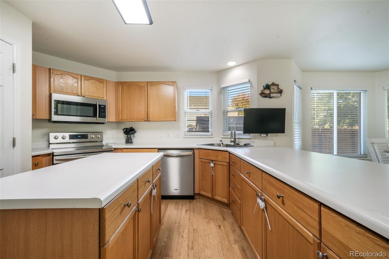 MLS Image #15 for 19411 e hamilton place,aurora, Colorado