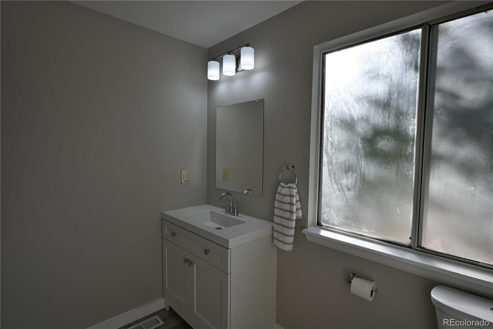 MLS Image #7 for 4524 s pagosa circle,aurora, Colorado