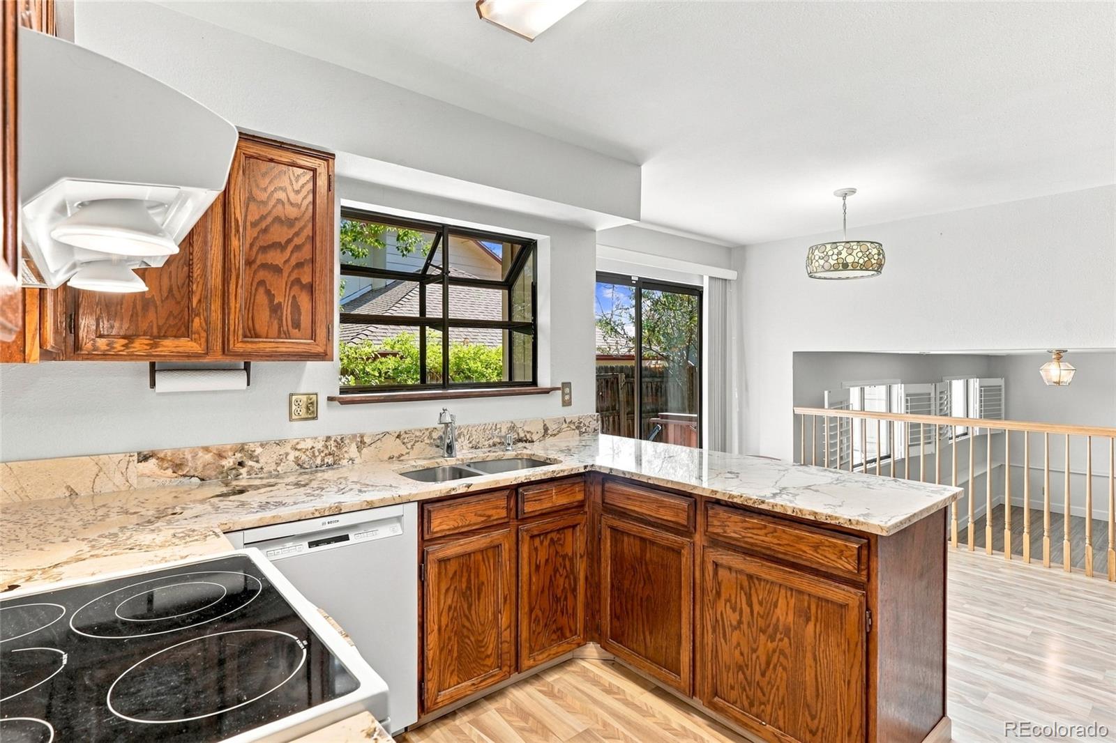 MLS Image #3 for 5650 w 73rd avenue,arvada, Colorado