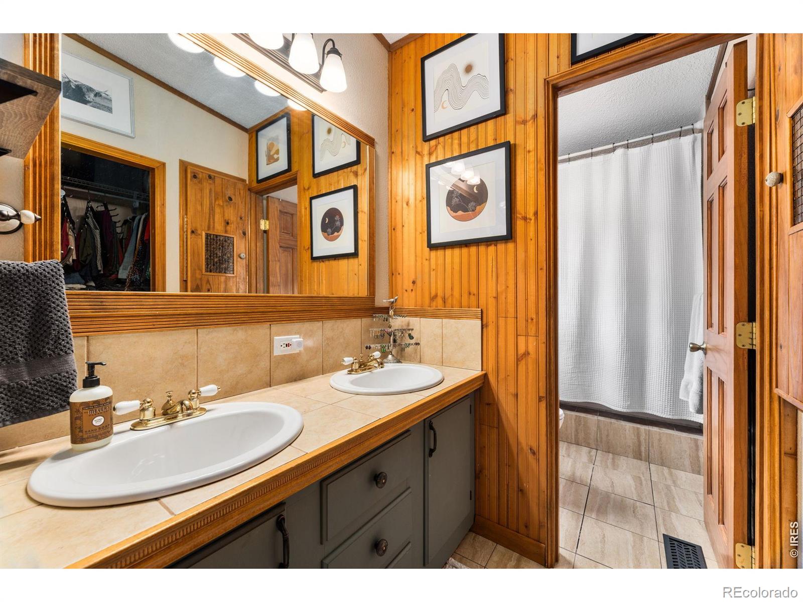 MLS Image #26 for 146  wild turkey place,drake, Colorado