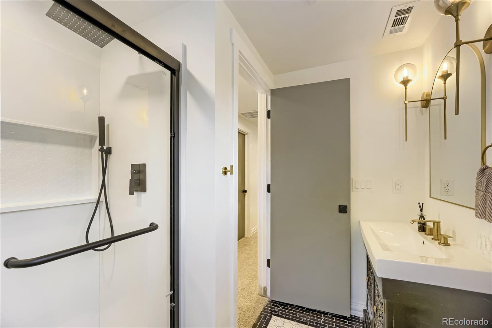 MLS Image #24 for 5756 s lansing court,englewood, Colorado