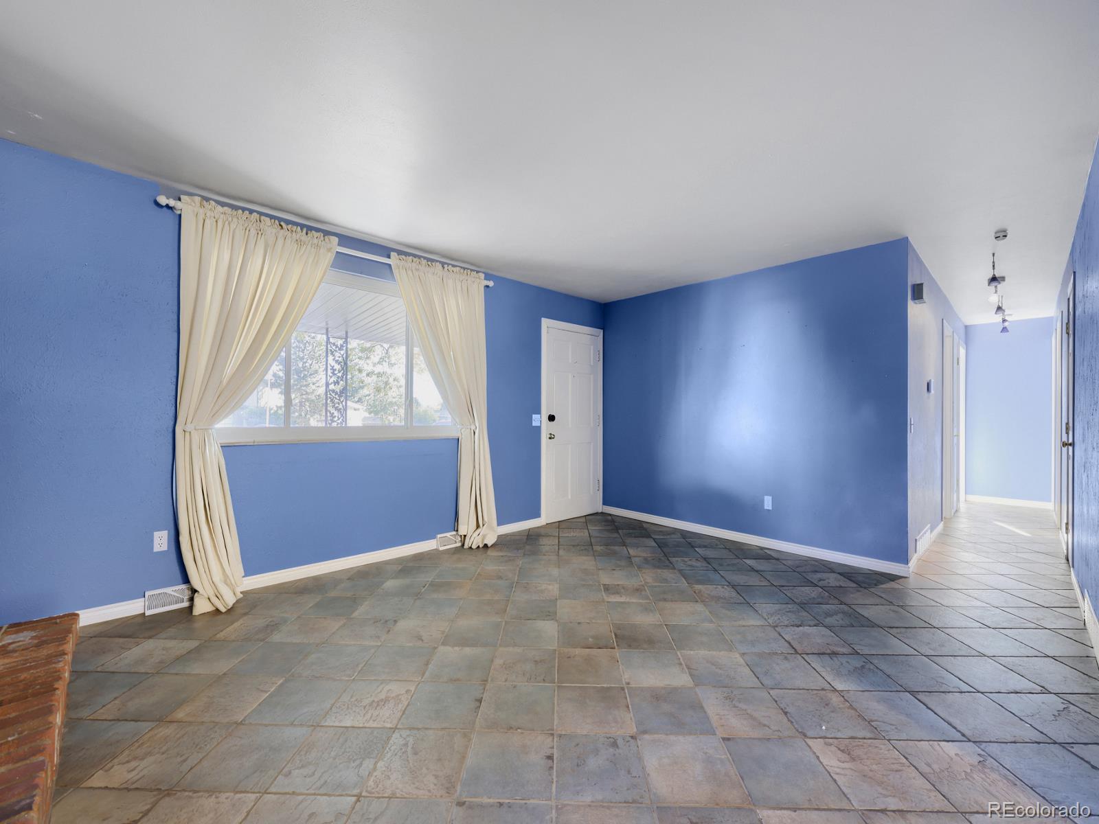 MLS Image #4 for 7172 w glasgow place,littleton, Colorado
