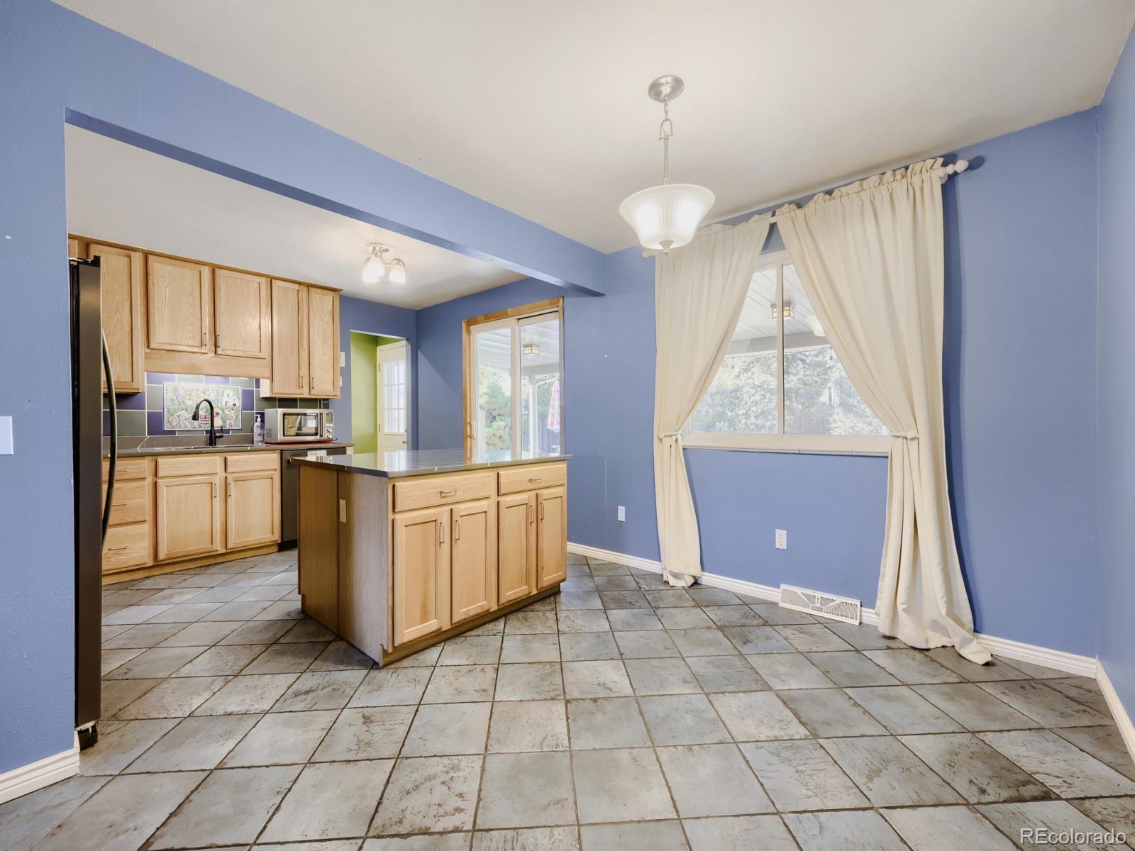 MLS Image #8 for 7172 w glasgow place,littleton, Colorado