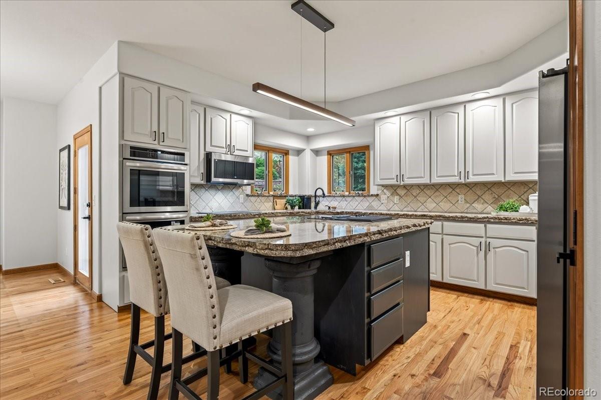MLS Image #8 for 48 s rogers way,golden, Colorado