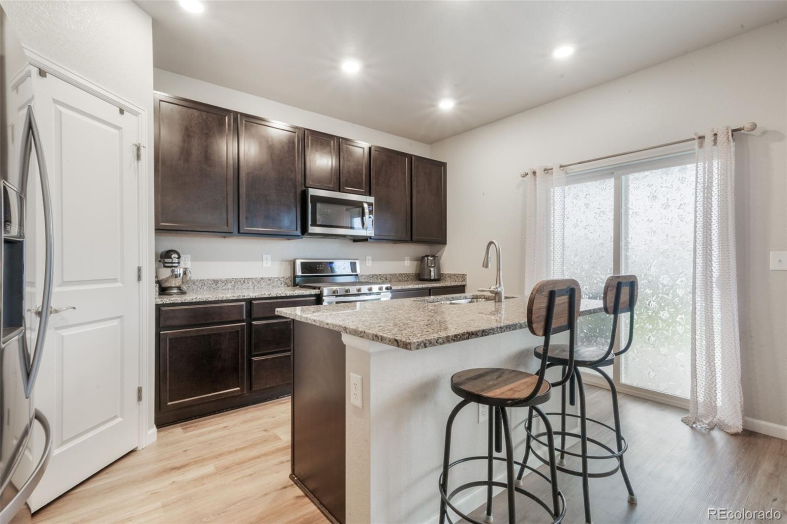 MLS Image #12 for 247 s scottsburg court,aurora, Colorado